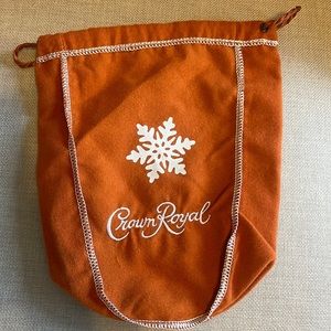 One crown, royal drawstring pouch - salted caramel
